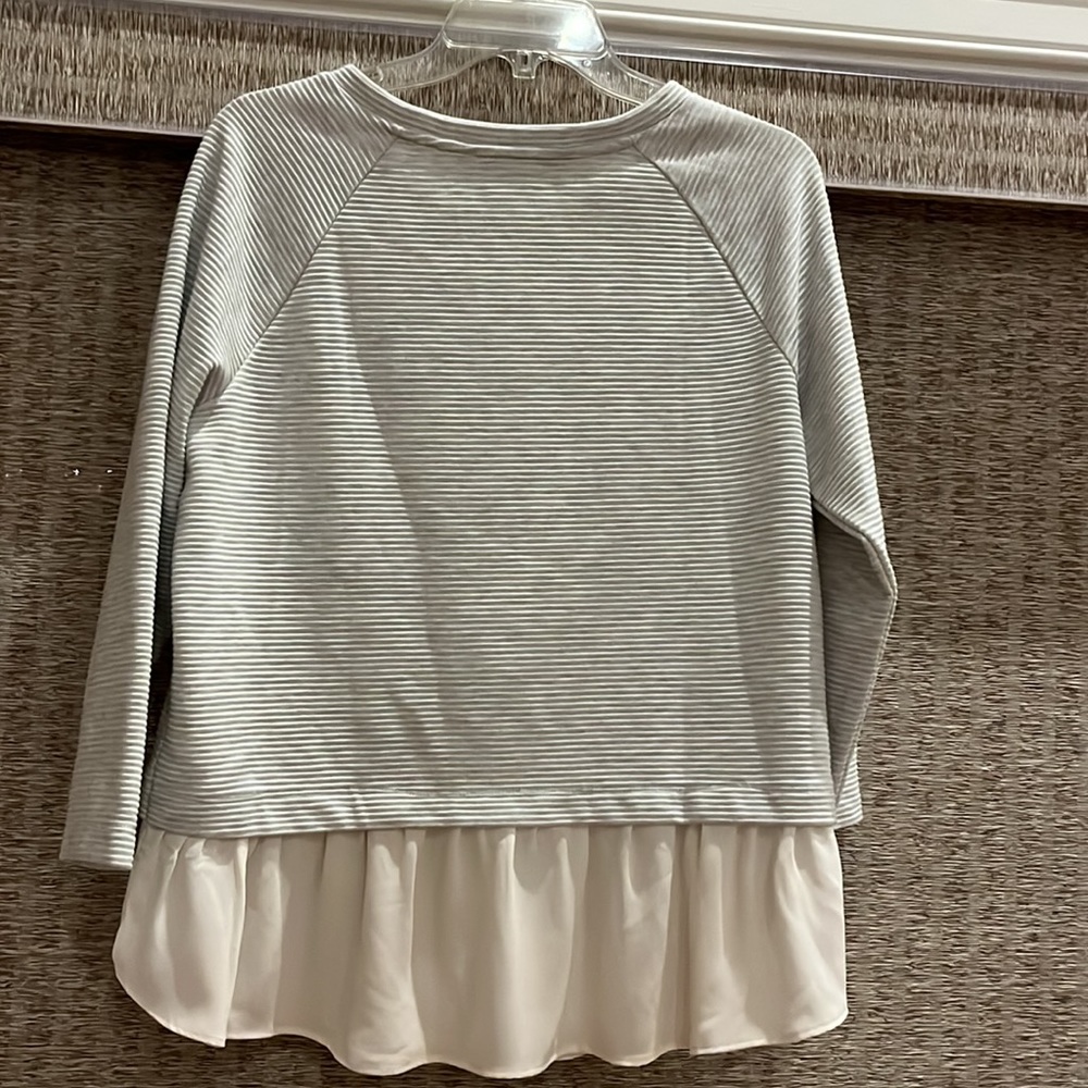 Ivory shirt - Picture 3 of 3